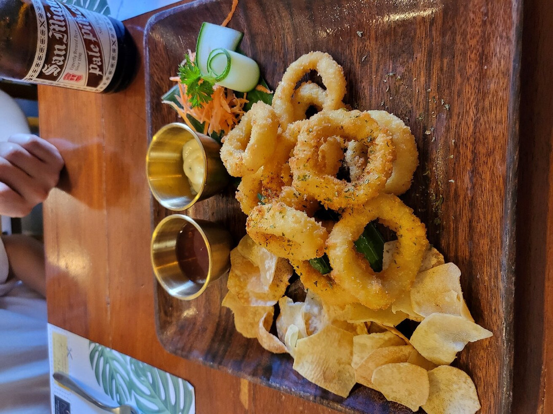 Gold Mango Grill & Restaurant (拉普拉普)餐厅/美食点评 餐厅地址/餐厅电话/餐厅周边信息/餐厅推荐菜