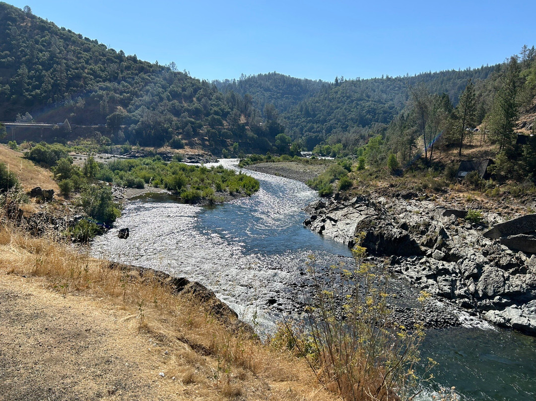 Foothills Motel主图