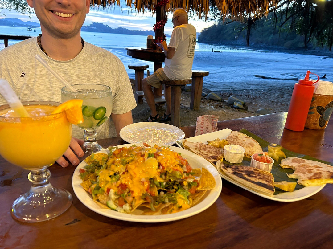 巴伊亚埃斯梅拉达酒店主图