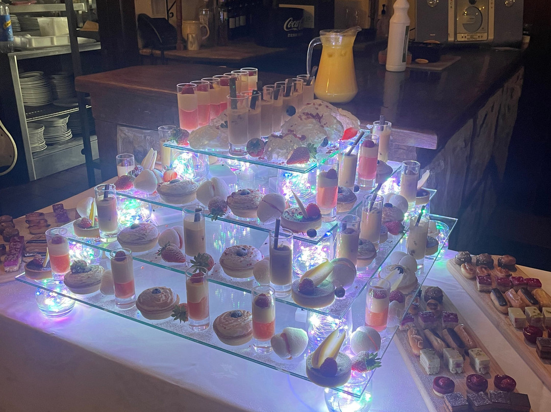 The Inglenook Hotel & Restaurant主图