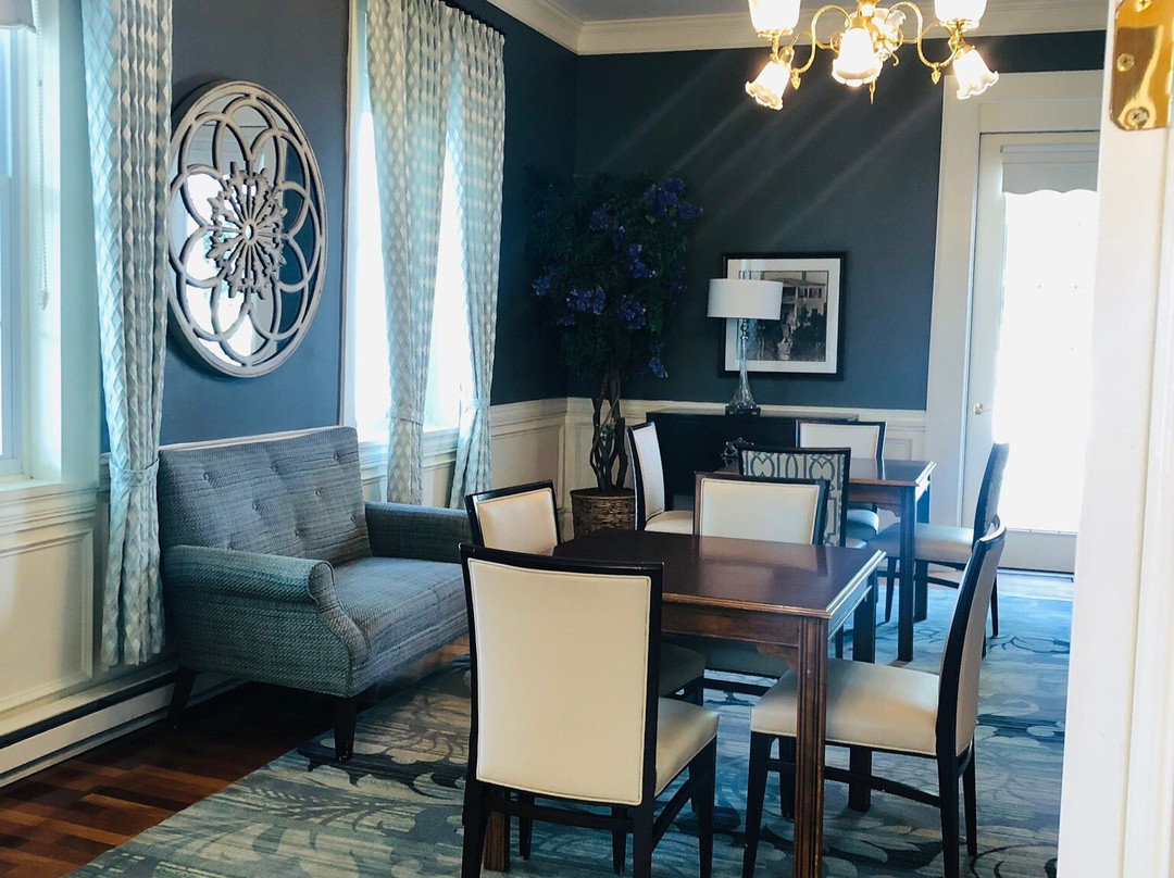 Harbour View inn主图