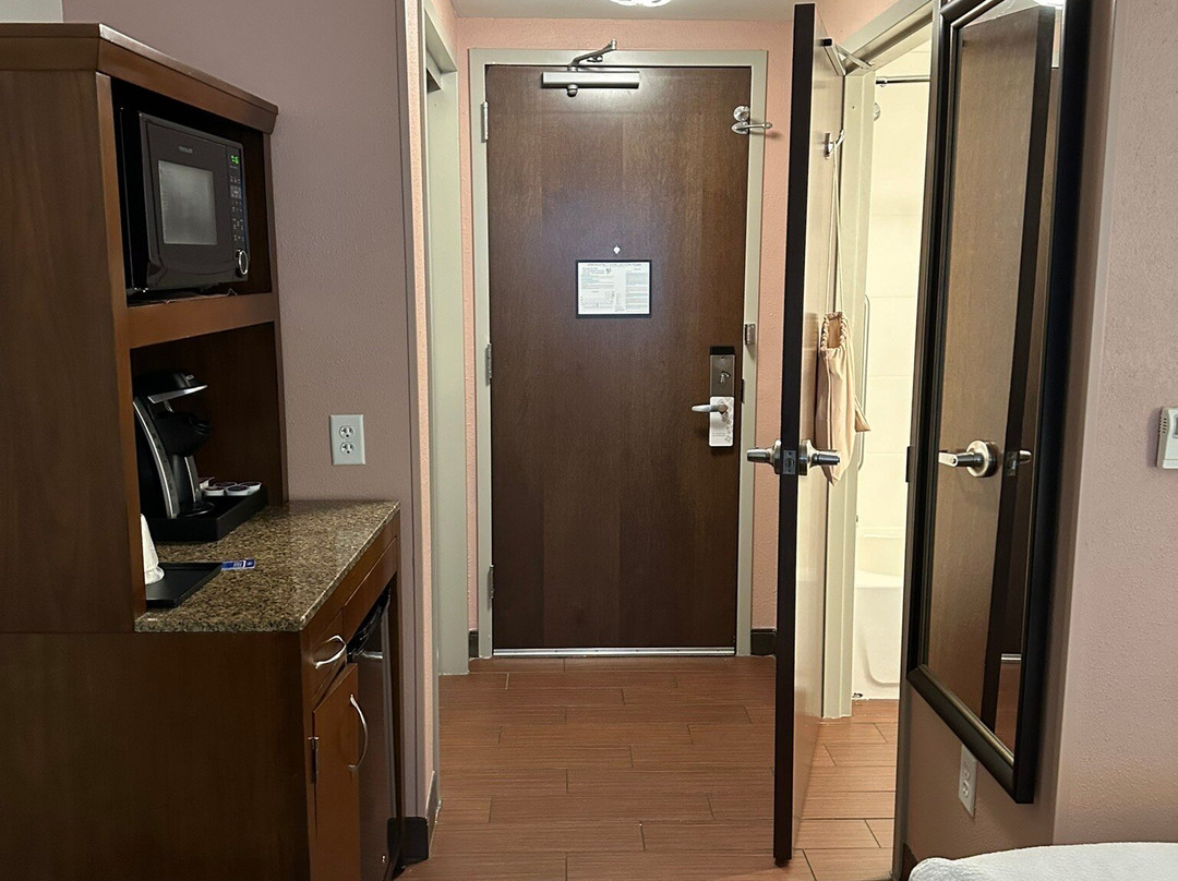 Hilton Garden Inn Roanoke主图