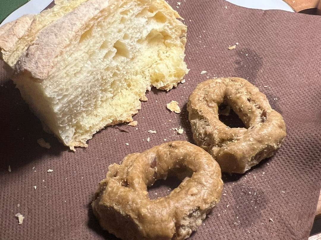 Gin Fizz Cocktailbar-San Vito dei Normanni必去景点