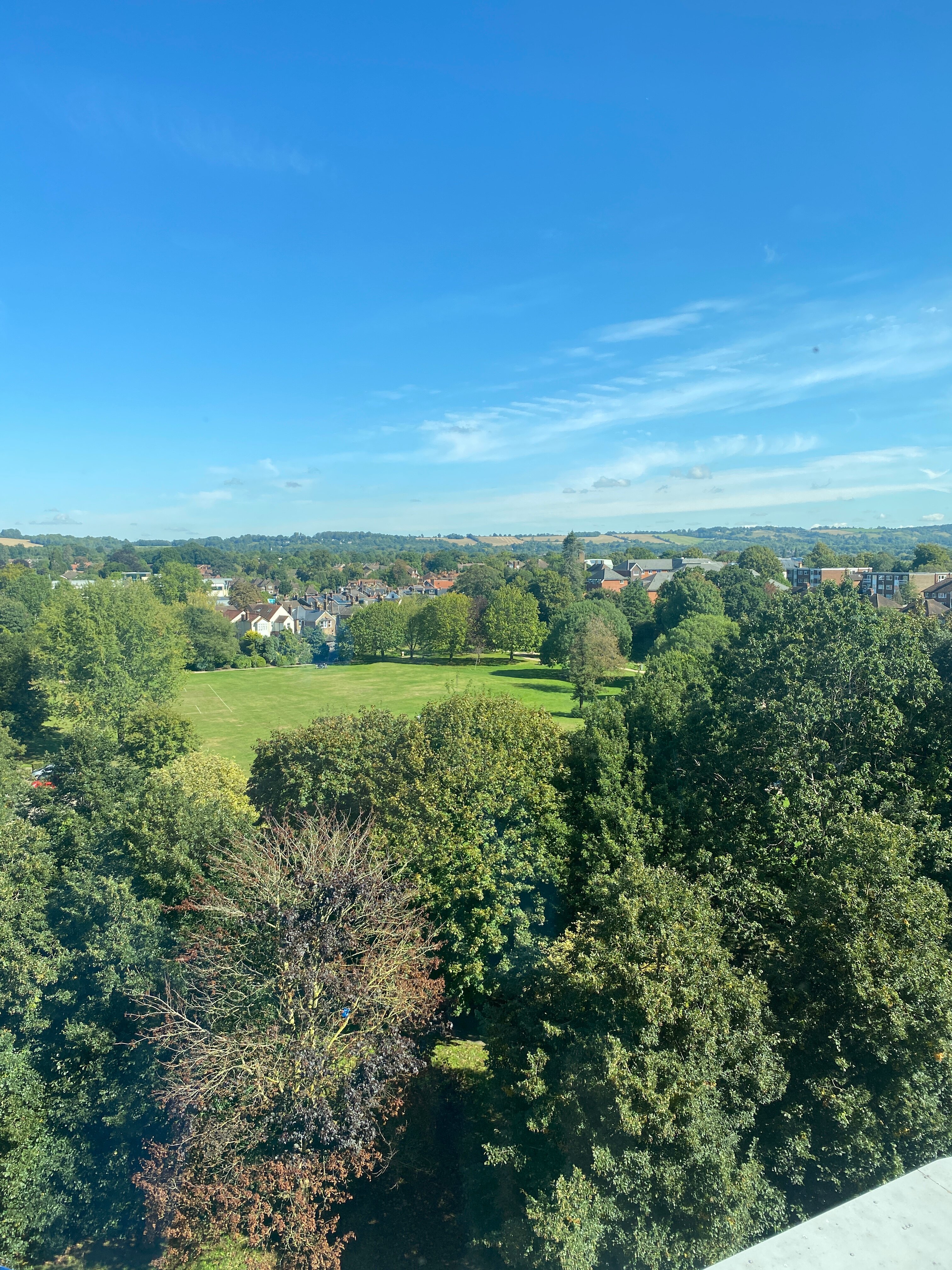 Travelodge Redhill Town Centre-官方