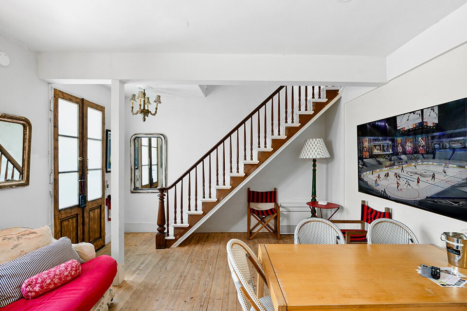 Metro Hotel & Cafe主图