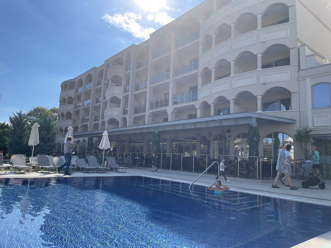 Belvedere Alexandria Club Hotel主图
