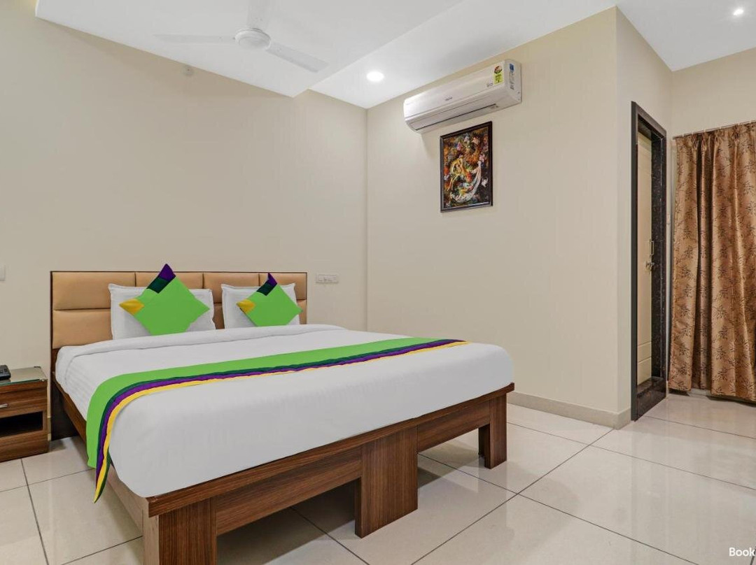 Treebo Virat Residency, Us Consulate主图