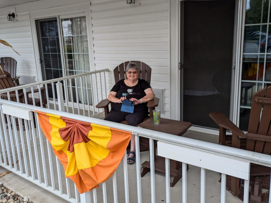 Blue Gate Garden Inn - Shipshewana Hotel主图