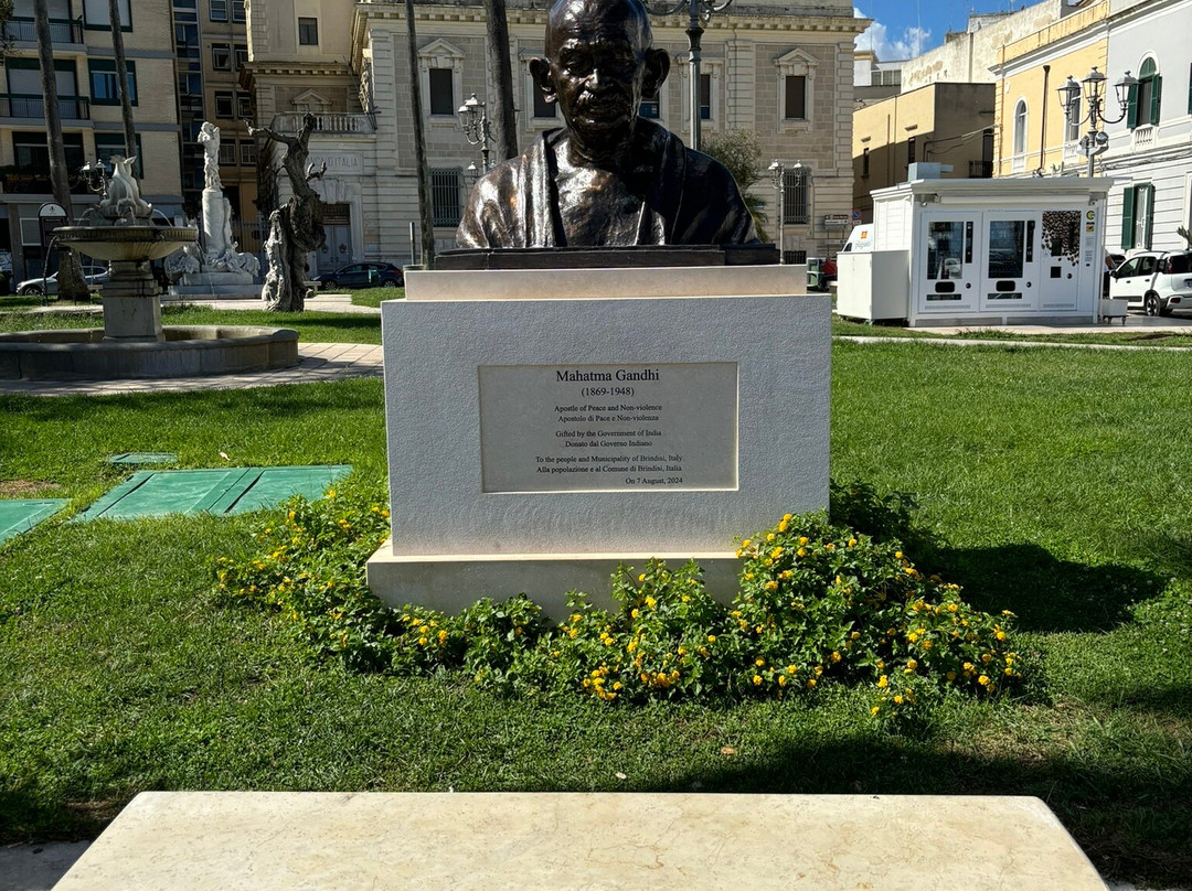 Piazza Vittorio Emanuele II-布林迪西必去景点