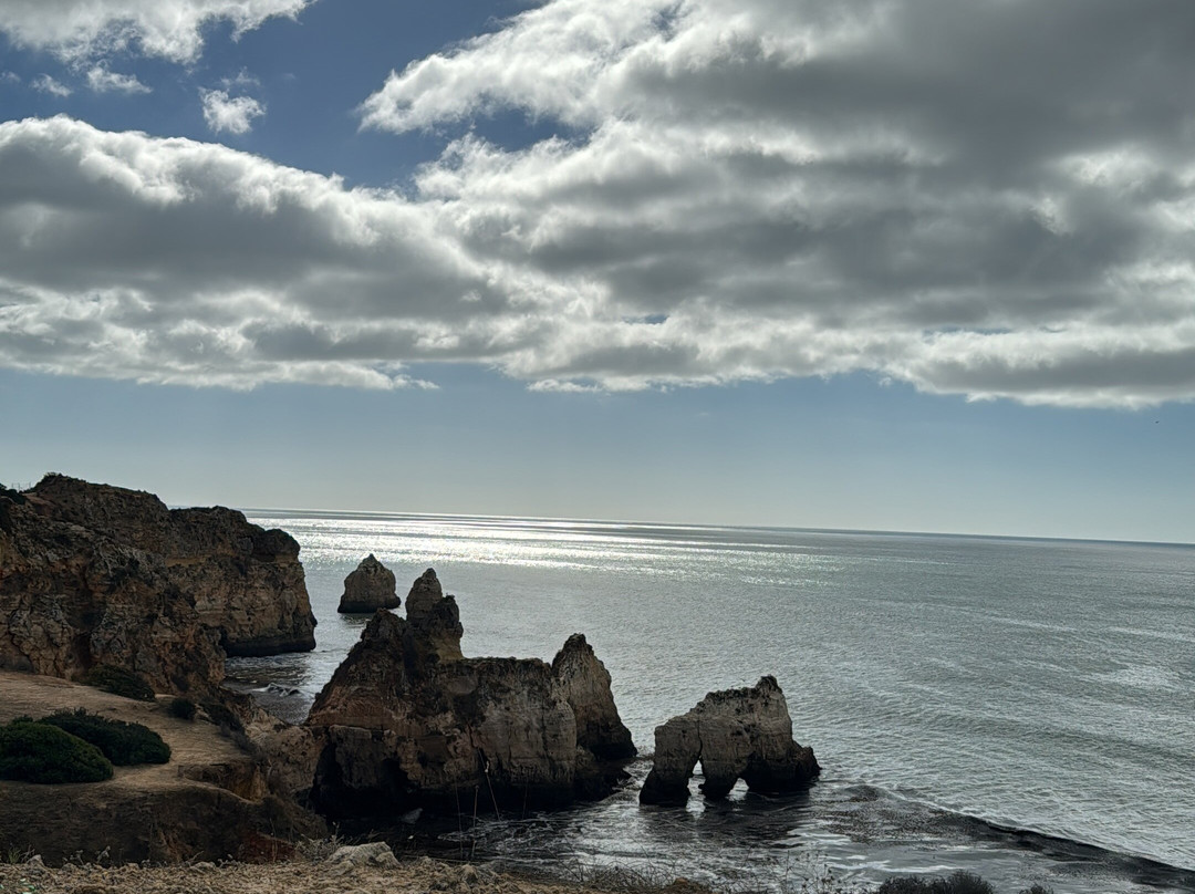 Praia dos Três Irmãos-阿沃必去景点