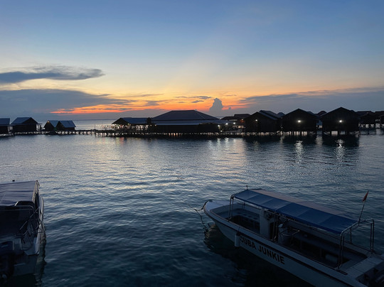 Scuba Junkie Sangalaki主图