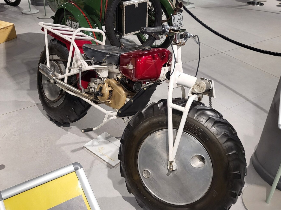 Museo de la Moto-Canillo必去景点