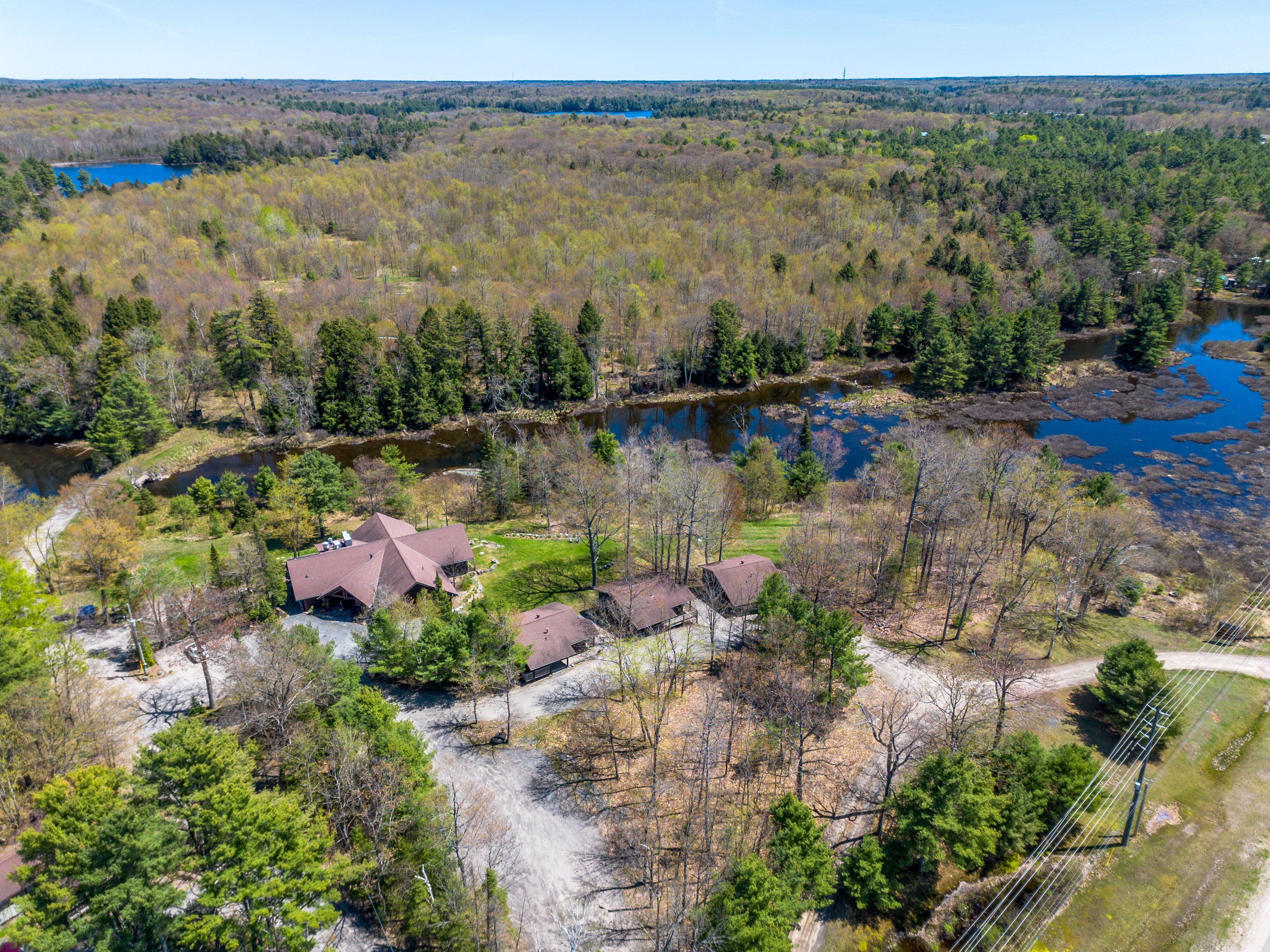 Log Cabin Inn - Accommodations-官方