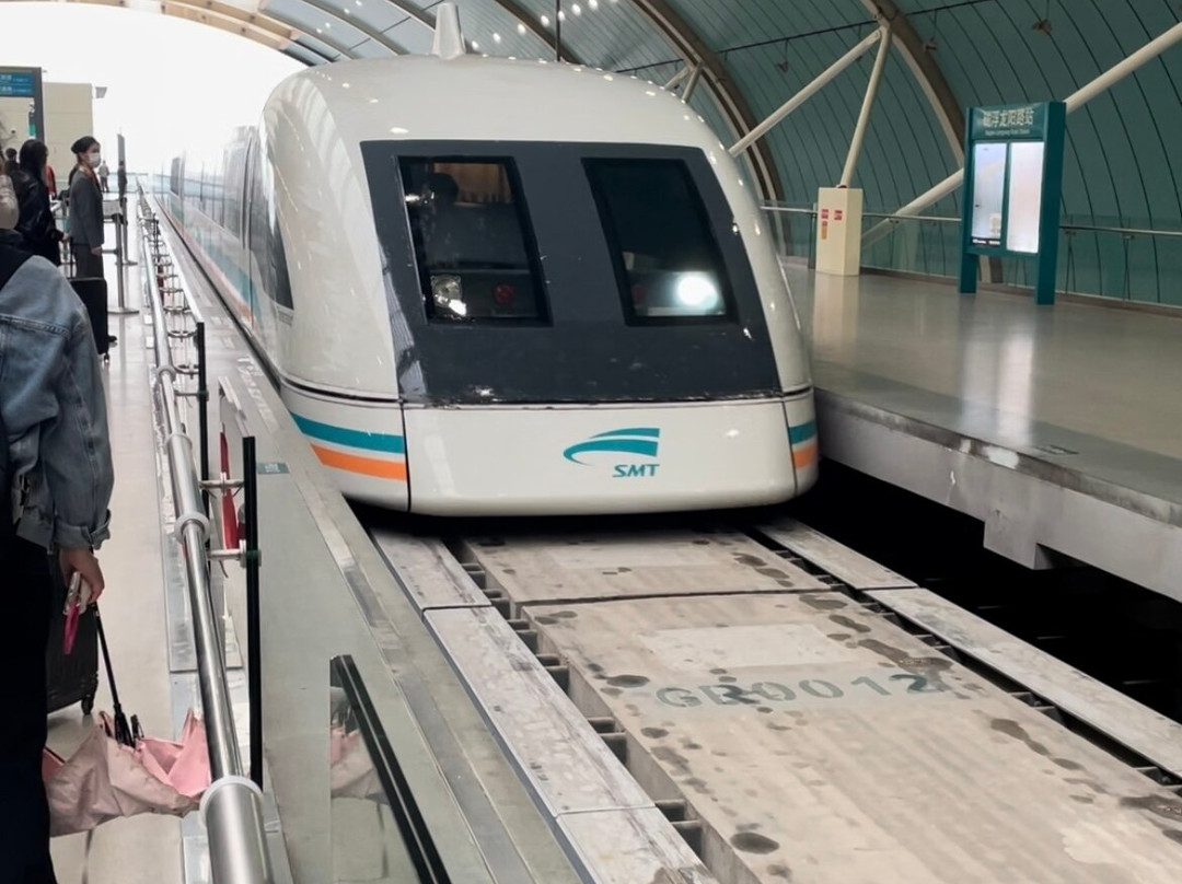 磁悬浮列车-上海市必去景点