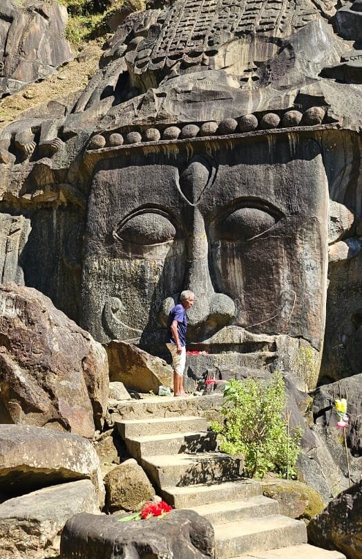 Unakoti Rock Carvings景点图片