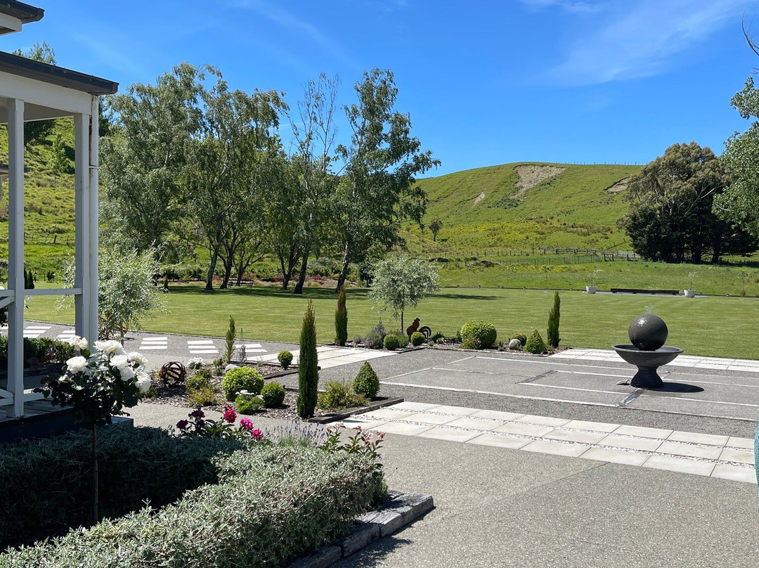 Whakapuni Station & Gardens景点图片