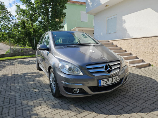 Taxi Antonio Brkic A2b Transfer-莫斯塔尔必去景点