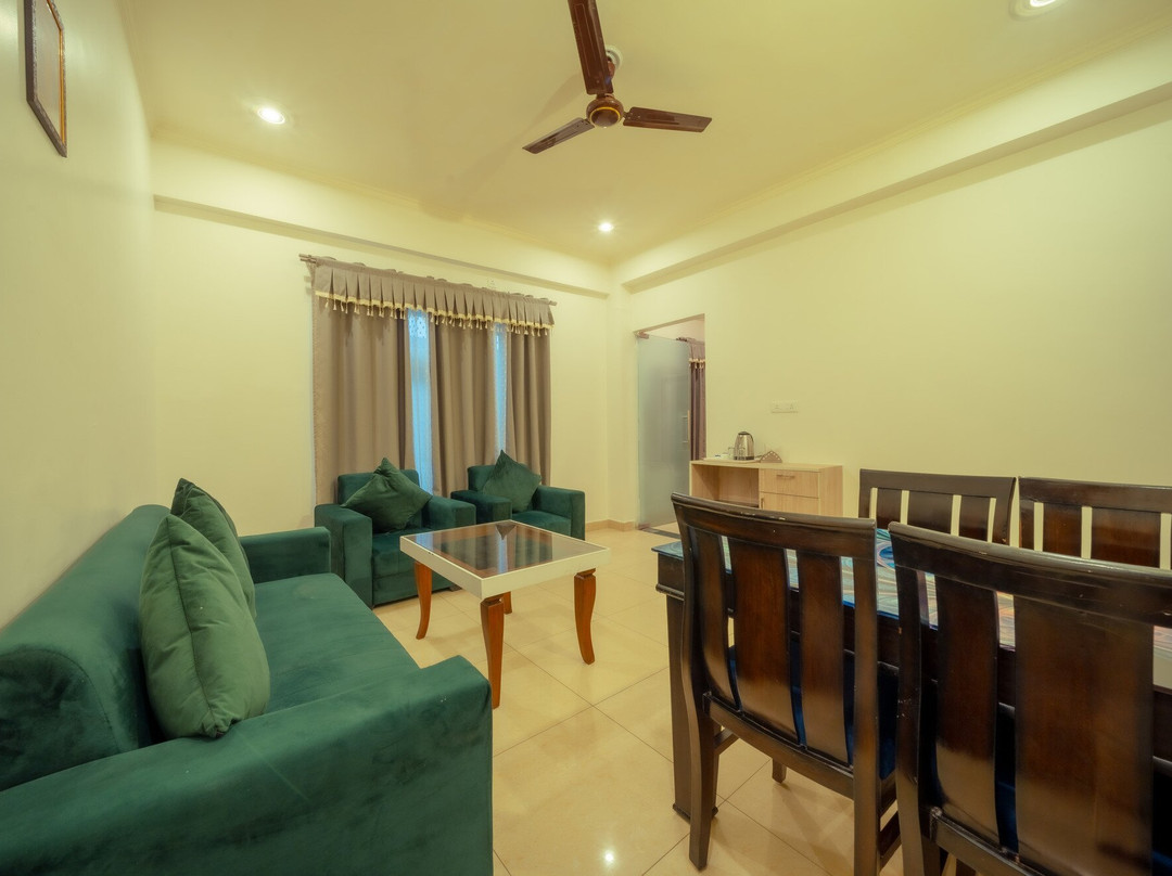 Hotel HSR View Inn主图