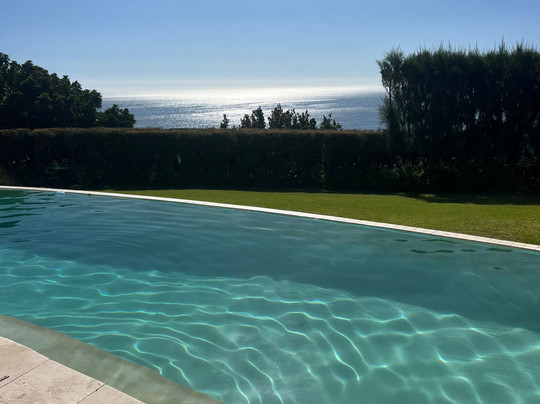 坎普斯湾大西洋套房酒店主图