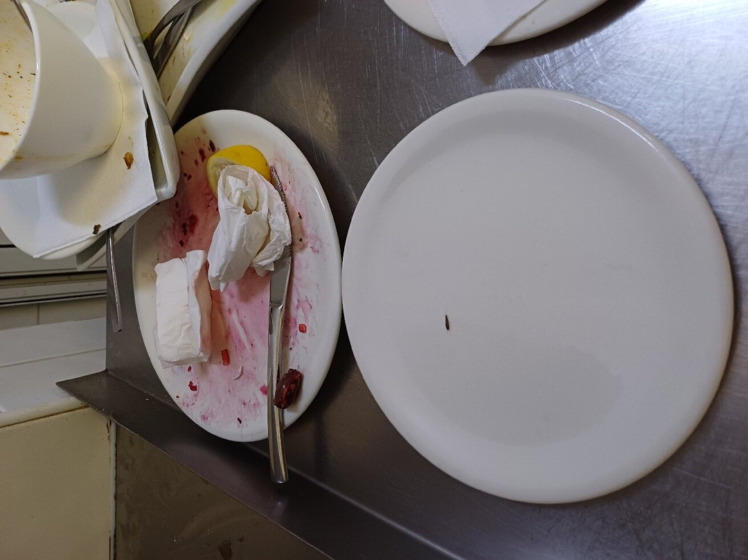 蒙搭涅特罗央庄园酒店主图