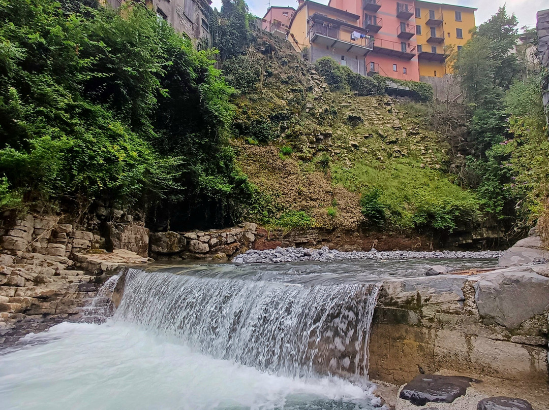 Ponte romanico-Argegno必去景点