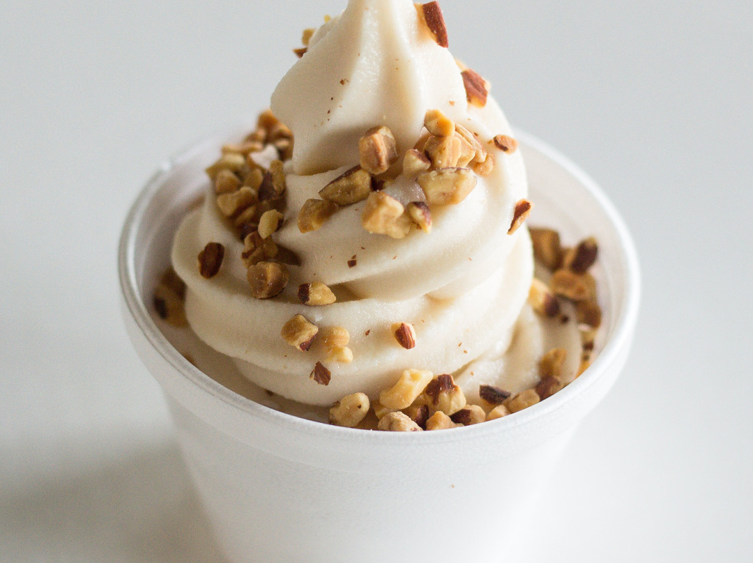 Yoville Frozen Yogurt