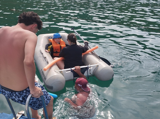 Barco Tranquilo-乌巴图巴必去景点