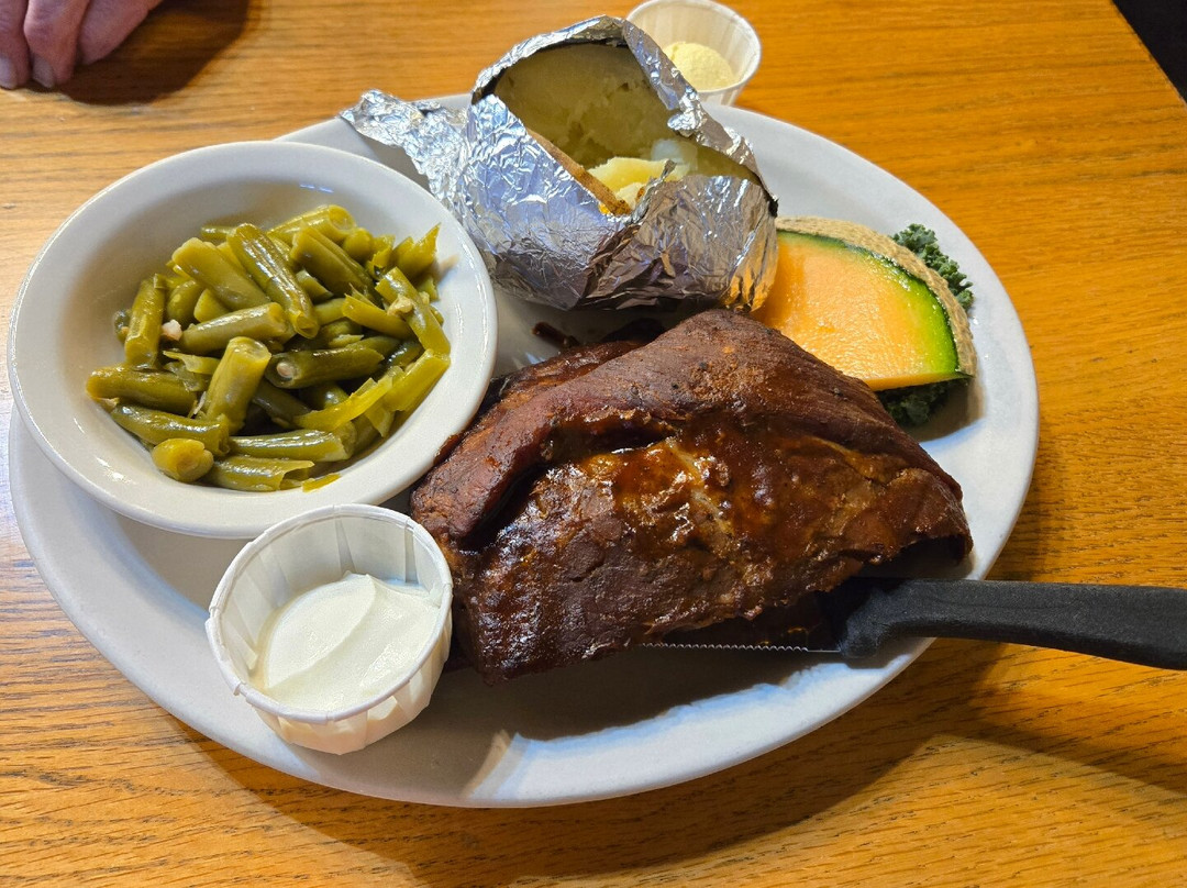 Bennett Spring Park Store & More-莱巴嫩必去景点