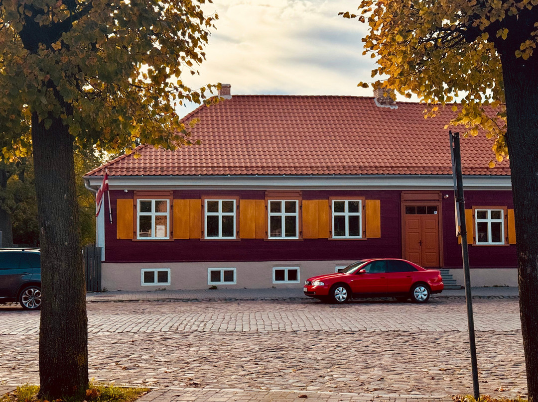 House of Latvian traditions and crafts-叶尔加瓦必去景点