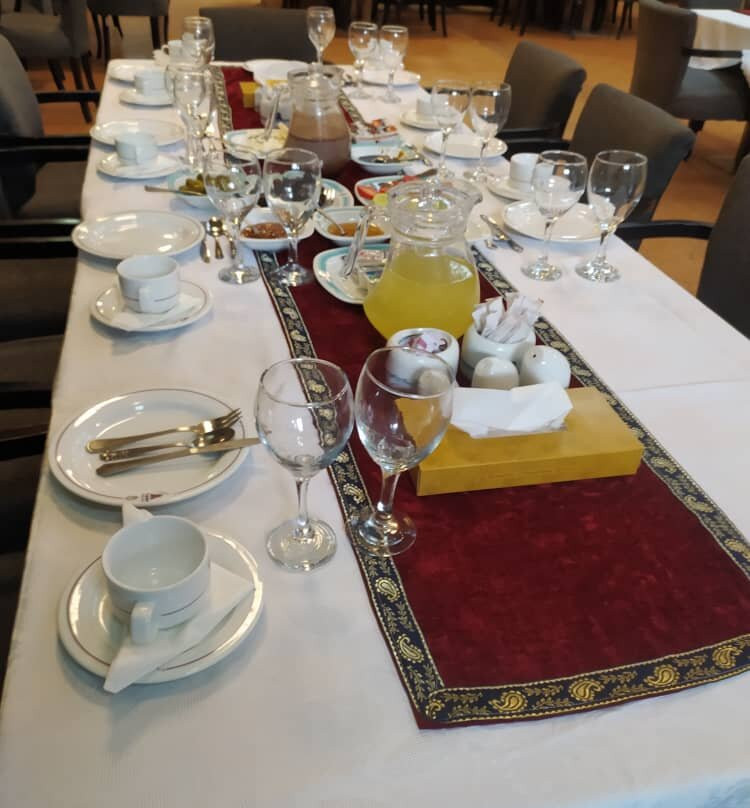 Parsian Hotel Buali主图