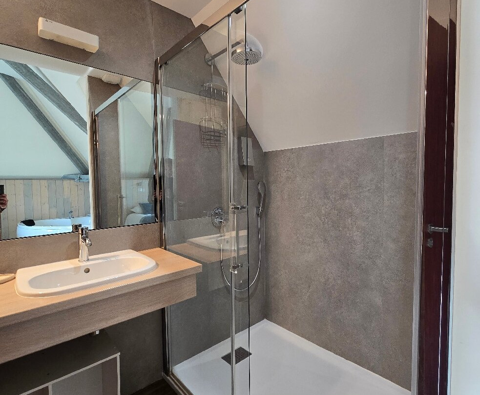 杜克斯酒店主图