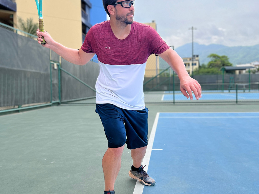 祖亚娜海滩度假酒店主图