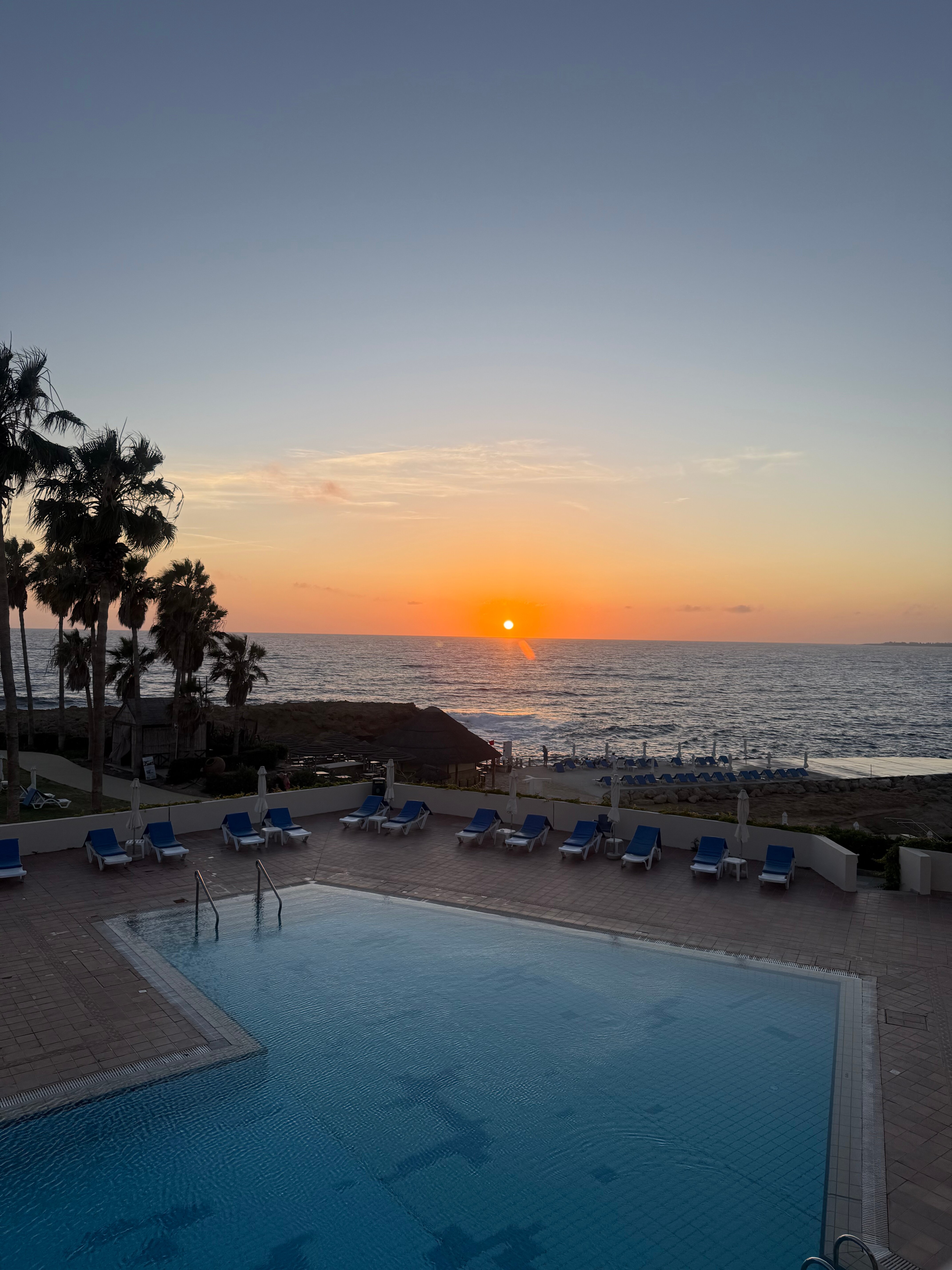 Cynthiana Beach Hotel-浴室