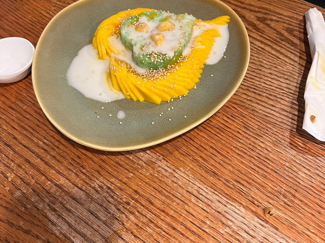 Thairoomgrand Square One