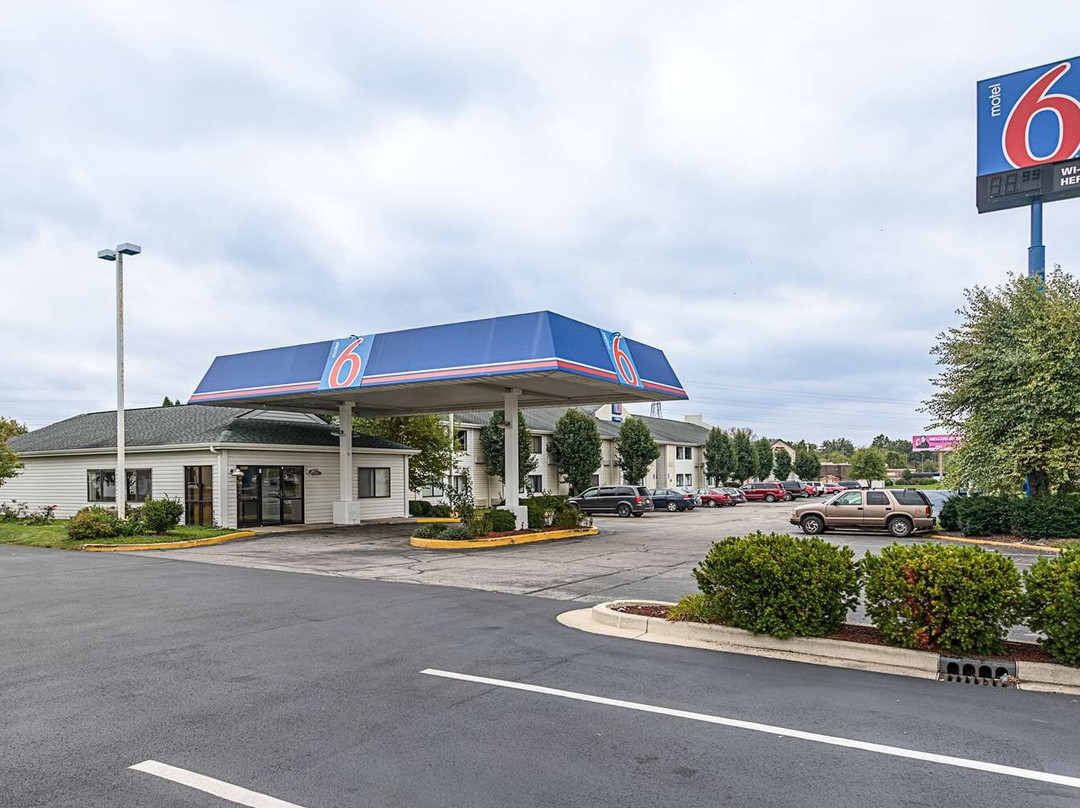 Motel 6 Kokomo