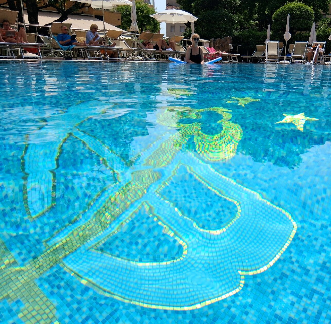 Hotel Bisesti-官方