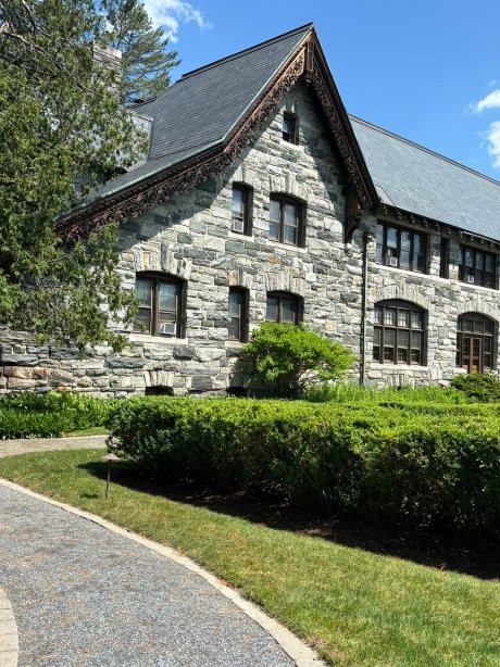 城堡山度假村及水疗中心-官方