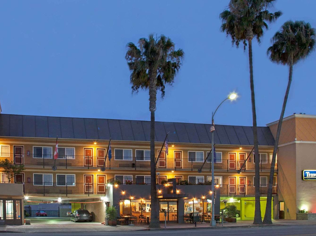 卡尔弗城酒店住宿-卡尔弗城旅居酒店