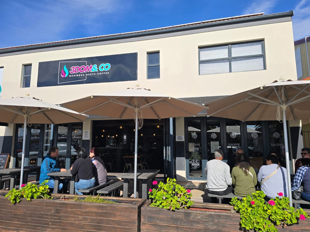 3dom & Co Coffee And Cocktail