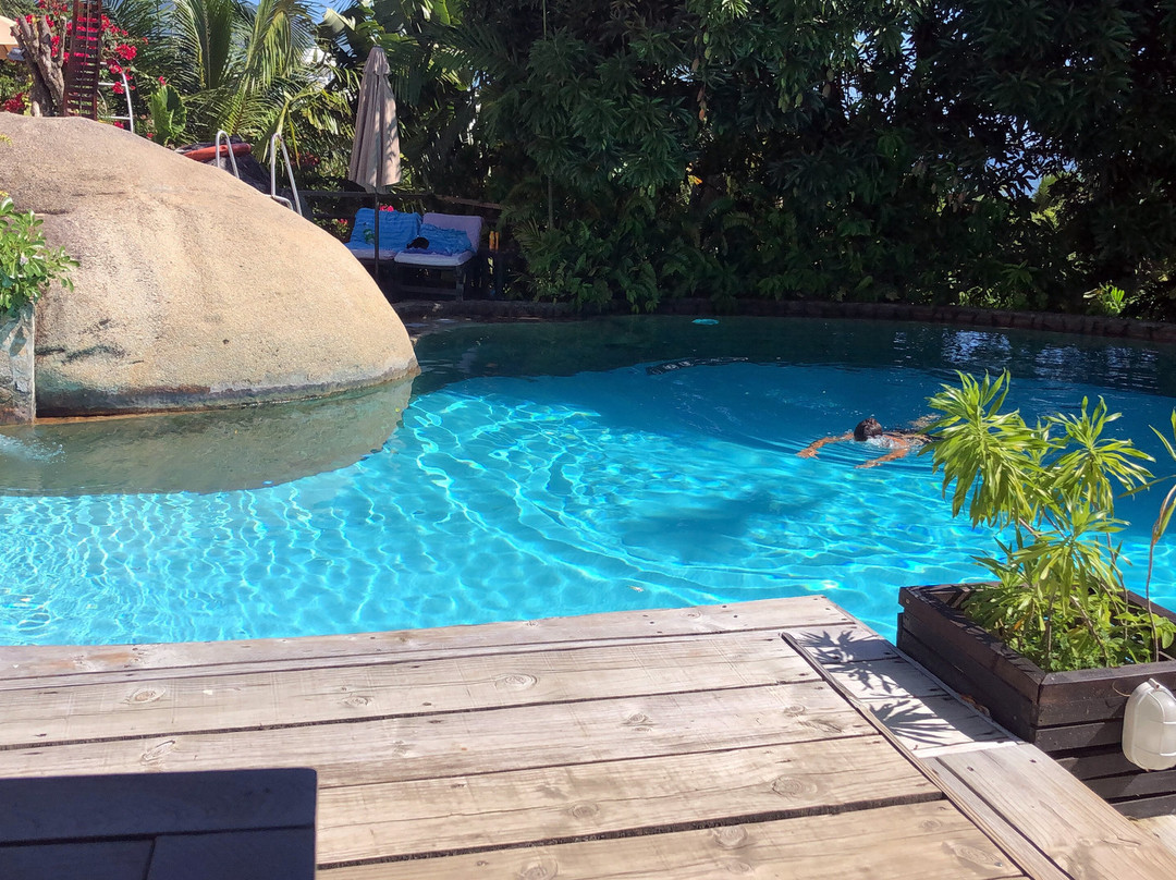 布里斯酒店主图