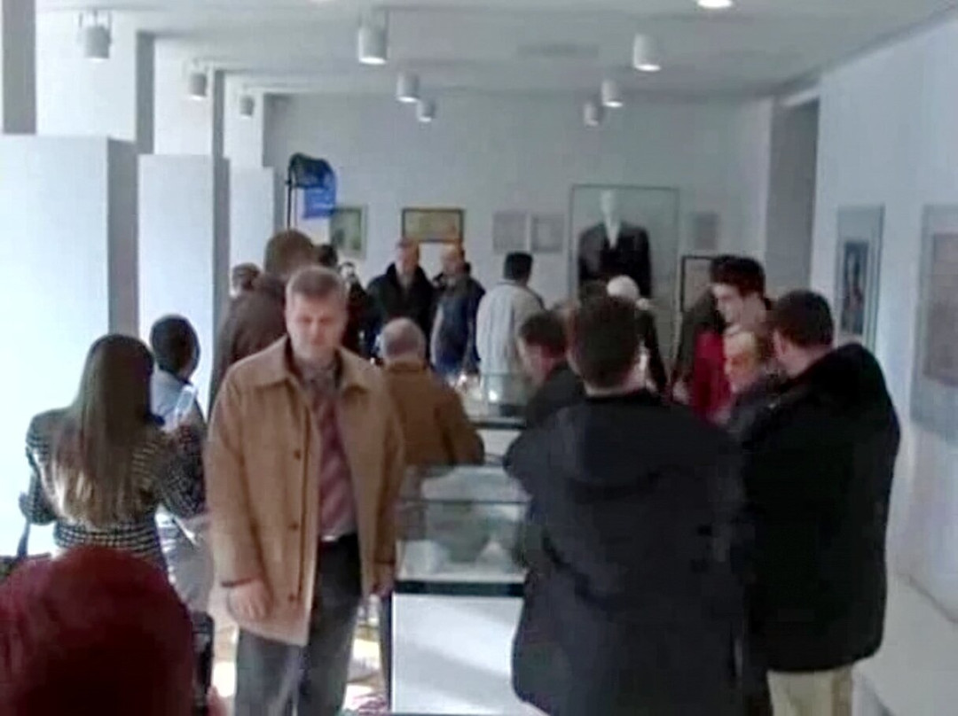 Rodna Kuca Alija Izetbegovica-Samac必去景点