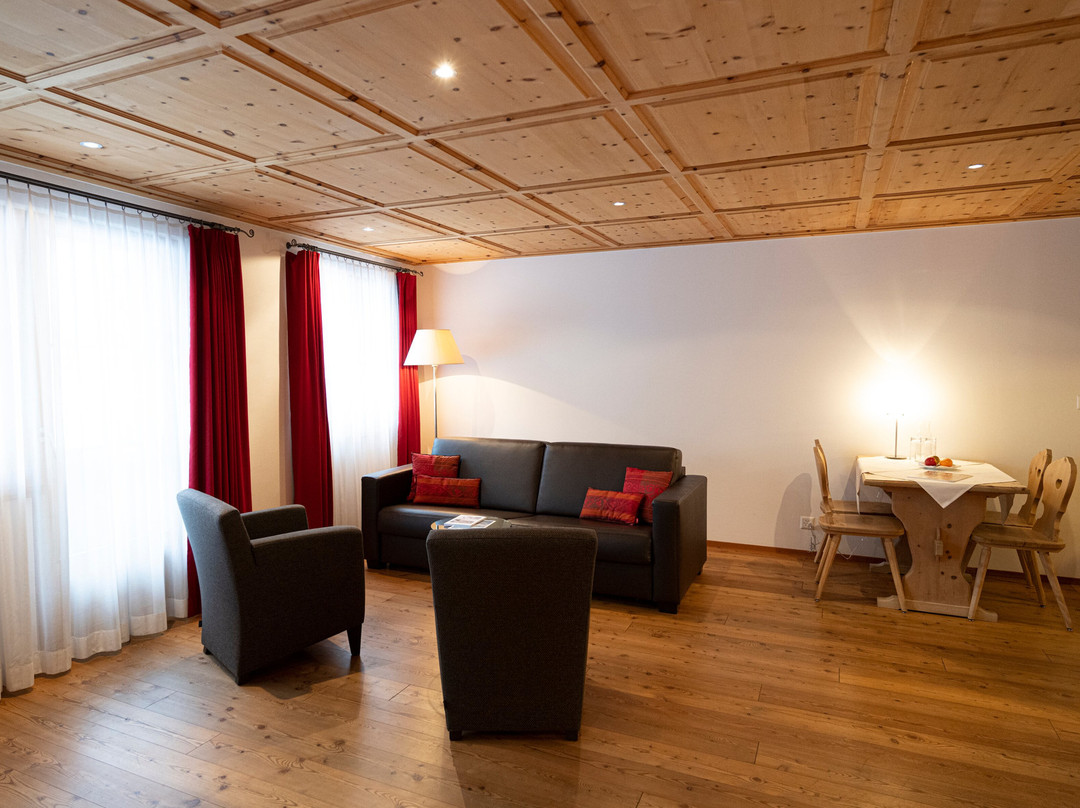 恩加丁谷地酒店主图