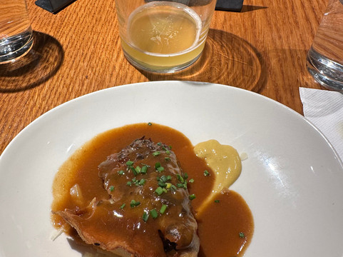 Local Experts Tours-圣塞瓦斯蒂安必去景点