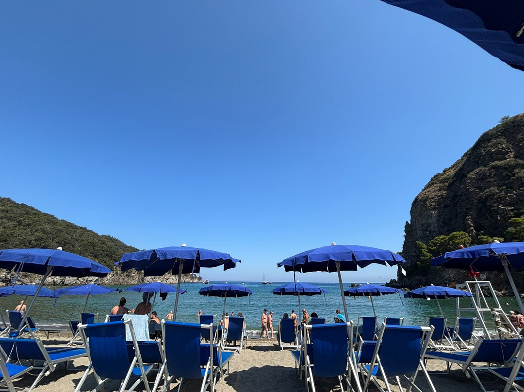 Baia di San Montano-Lacco Ameno必去景点
