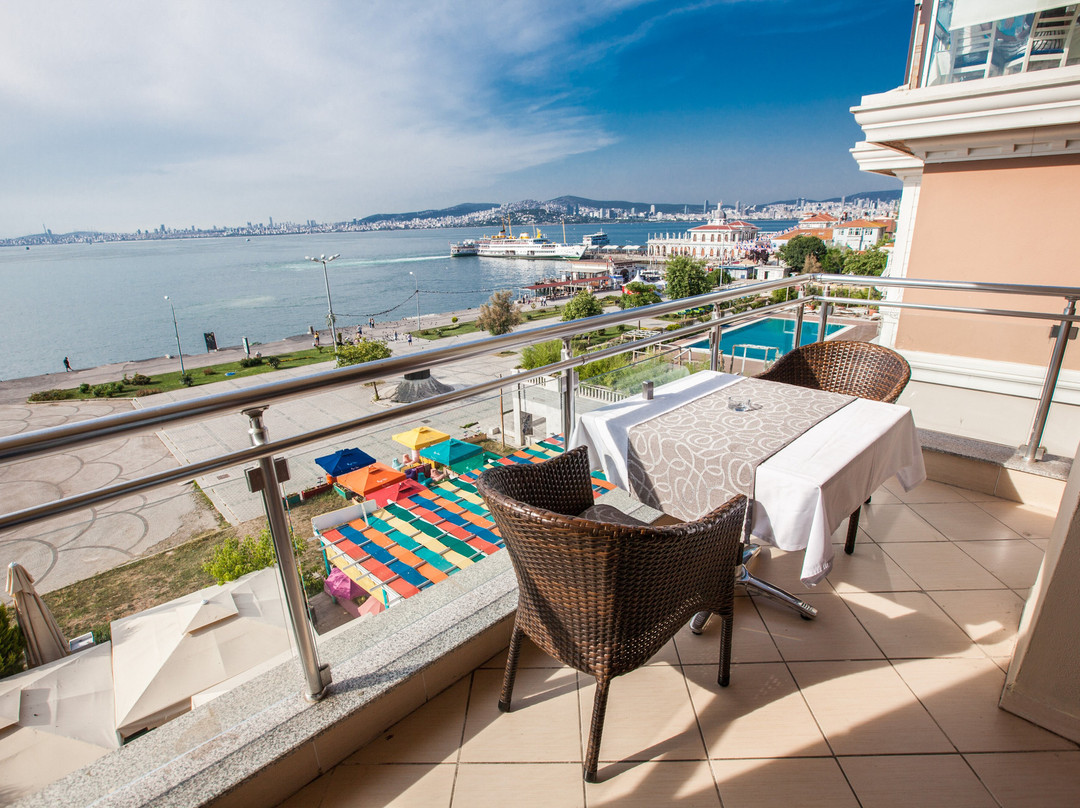 Büyükada Comfort Hotel主图