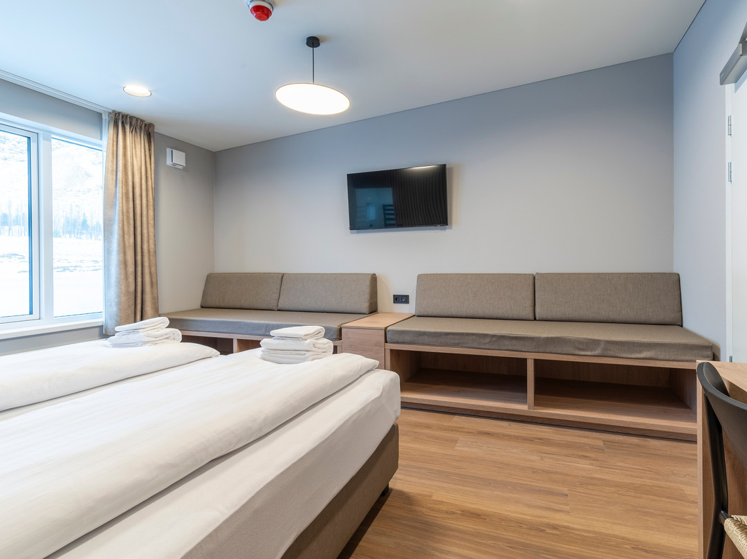 Adventure Hotel Geirland主图