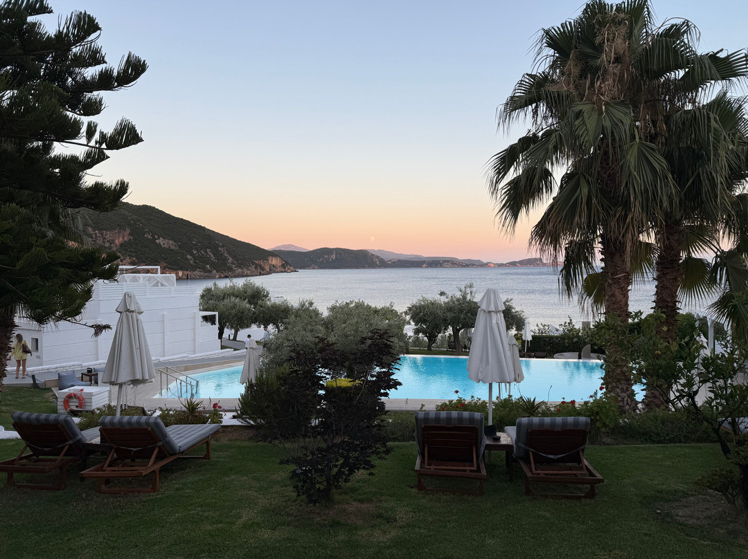 Lichnos Beach Hotel & Suites主图