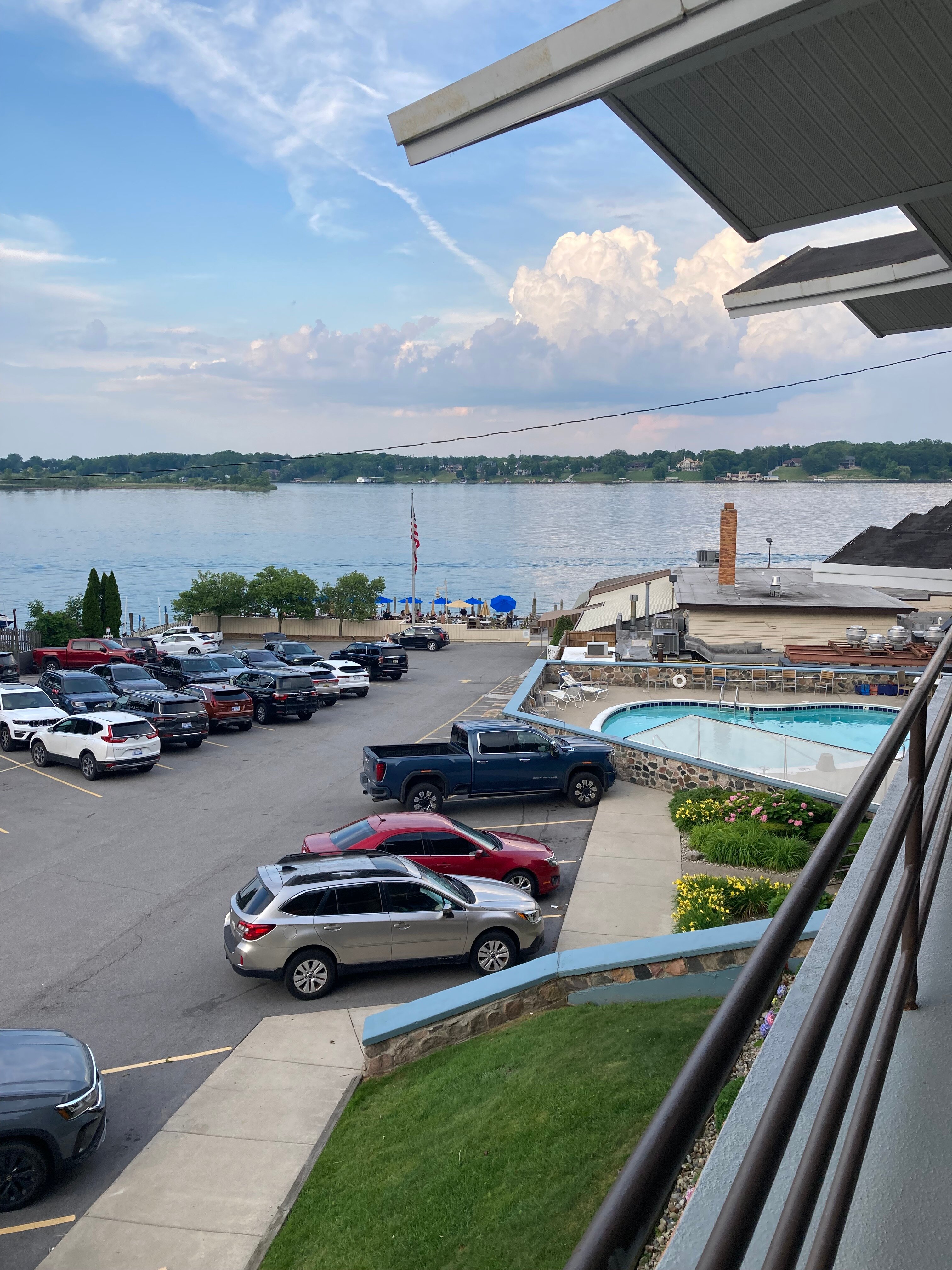 Blue Water Inn-官方