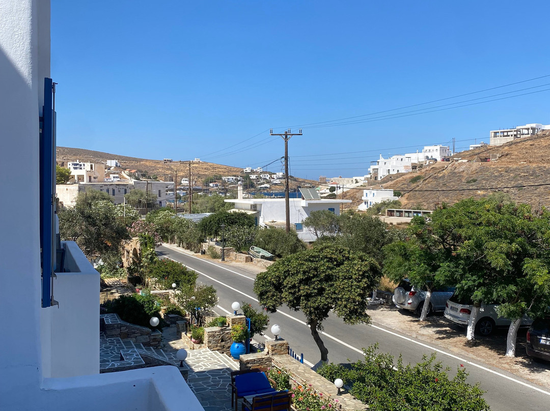 Meltemi Hotel Loutra Kythnos主图