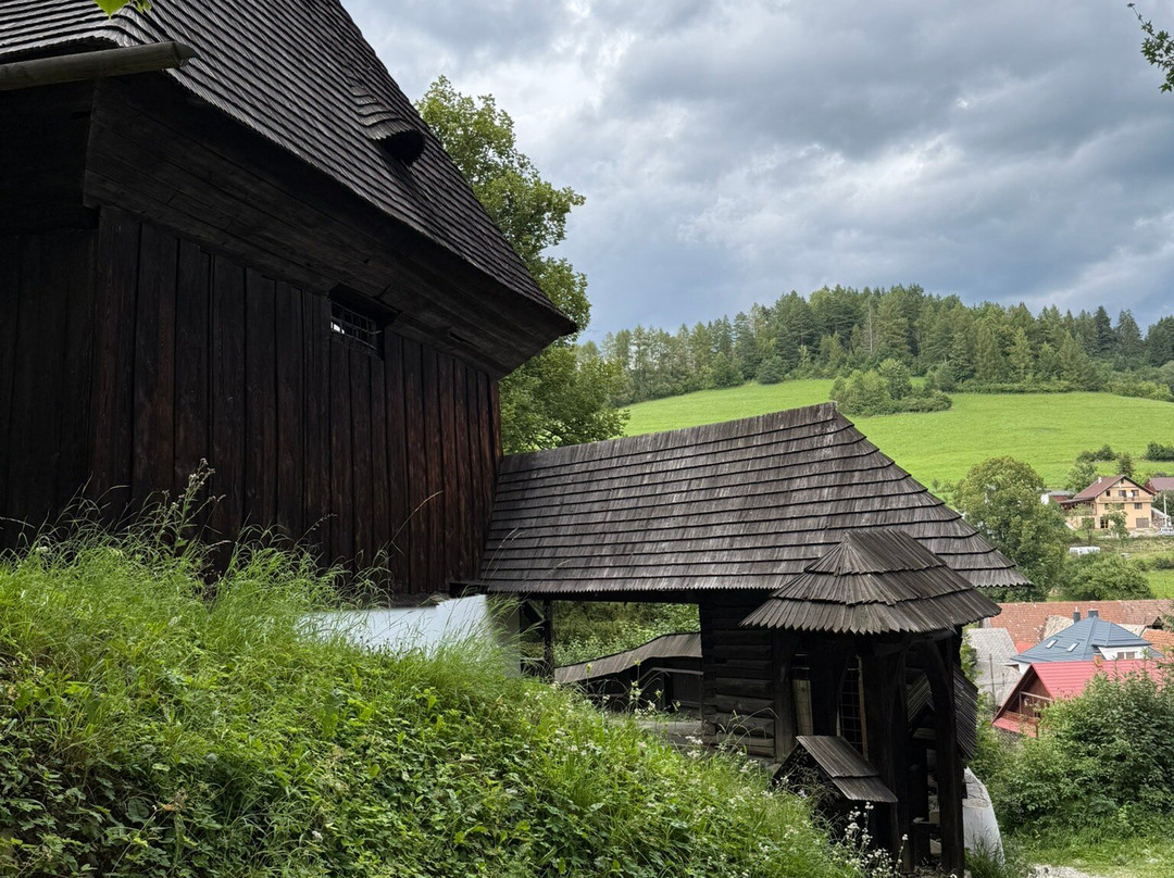 Wooden articular church of Leštiny-Lestiny必去景点